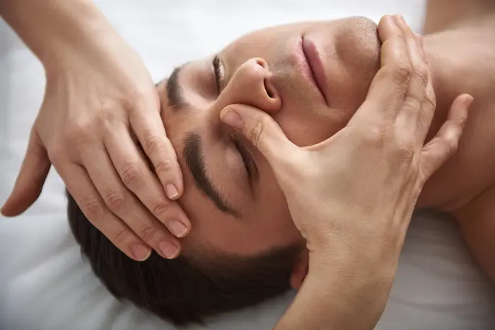 You are currently viewing Ancient Chinese Eye Rolling Exercises for Modern Screen Users